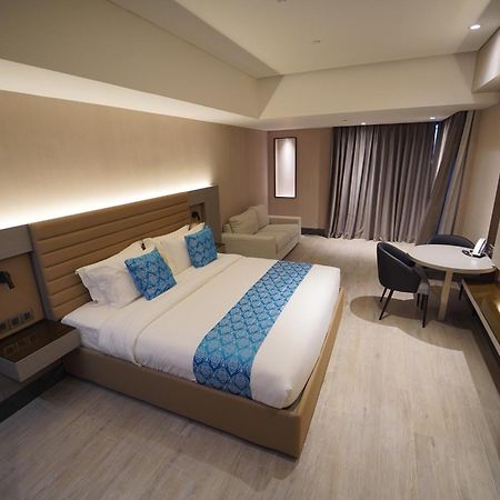 Bayprime Hotel Paranaque City المظهر الخارجي الصورة