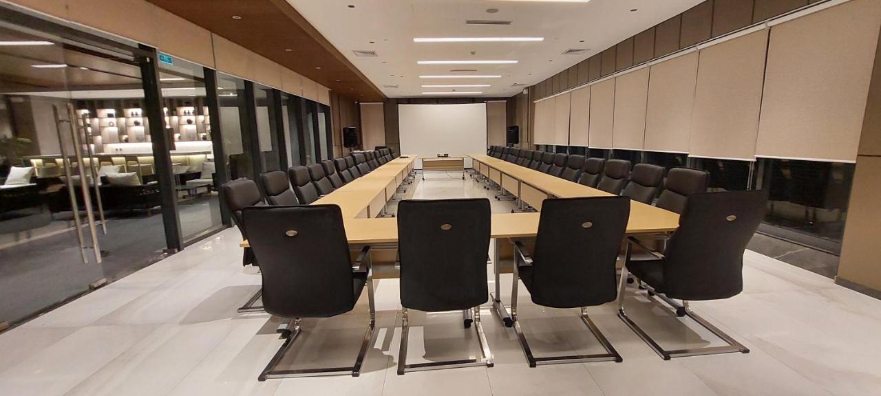Bayprime Hotel Paranaque City المظهر الخارجي الصورة
